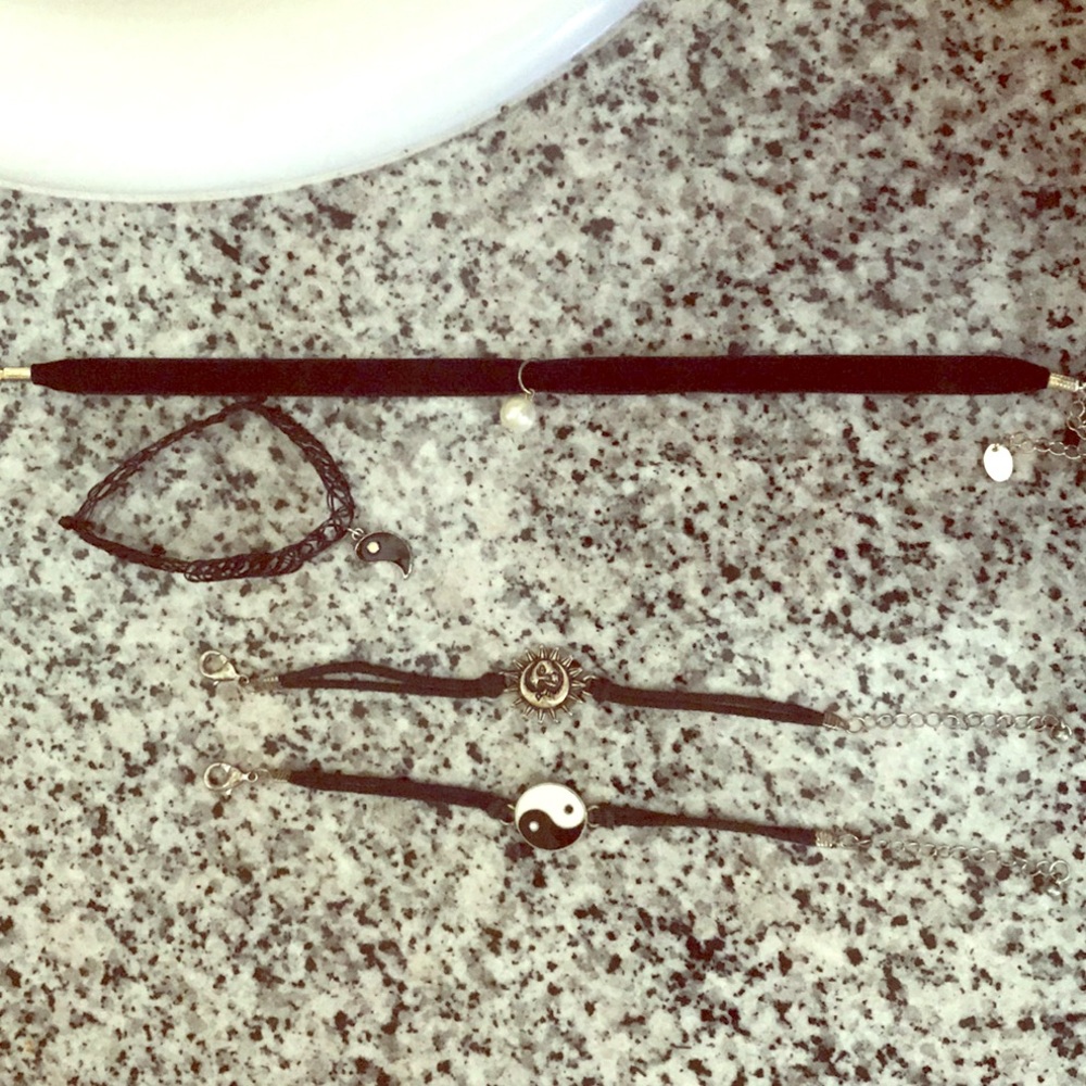 2 chokers and 2 bracelets